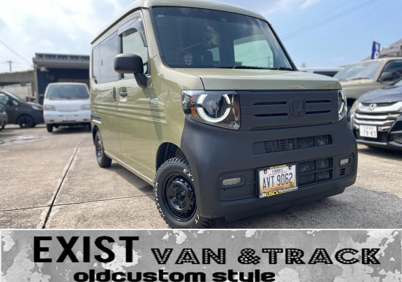 ホンダ N-VAN グリーン／前後バンパーラプターライナー の写真1