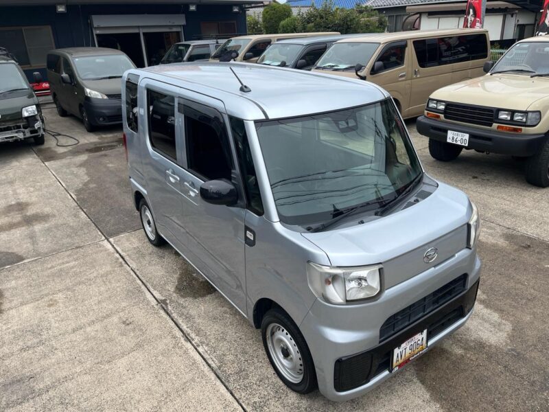 ダイハツ ハイゼットキャディー シルバー｜塗装ずみのカスタム中古車