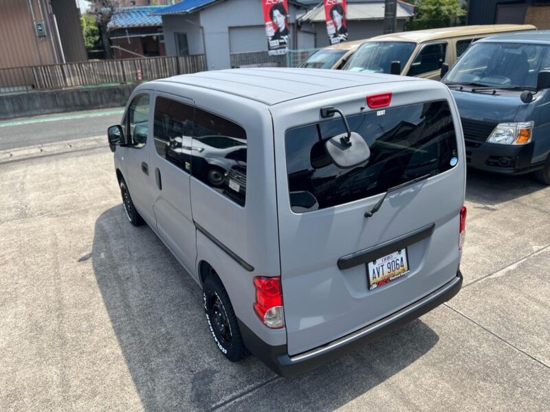 日産 NV200バネットバン のカスタム中古車