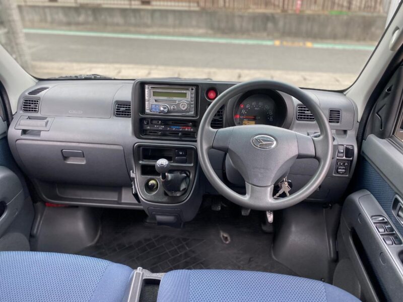 ダイハツ ハイゼットカーゴ アーバンカーキ｜ラプターライナー施工