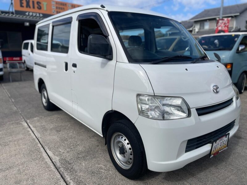 トヨタ ライトエースバン ホワイトの中古車｜愛知県津島市EXIST
