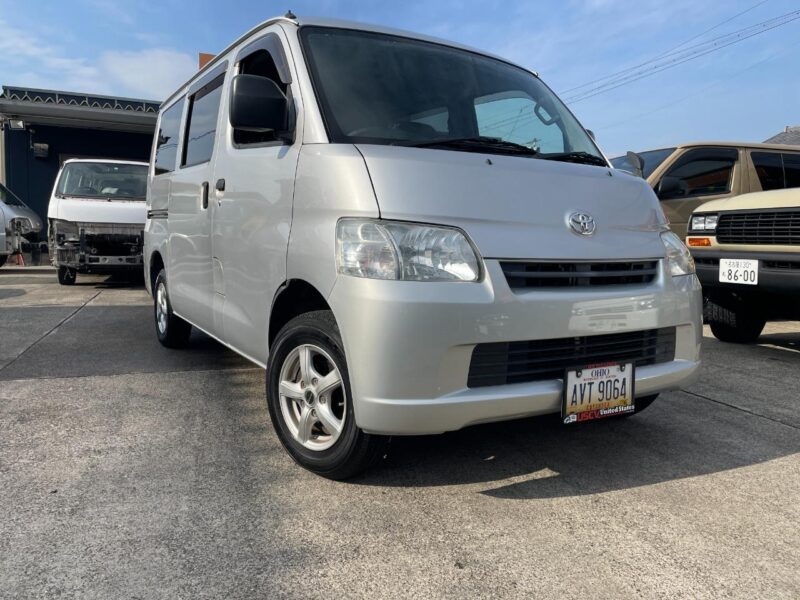 トヨタ タウンエースバン ホワイトの中古車｜愛知県津島市EXIST