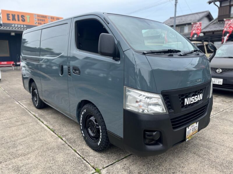 日産 NV350キャラバンバン ブルーグレー｜塗装ずみのカスタム中古車
