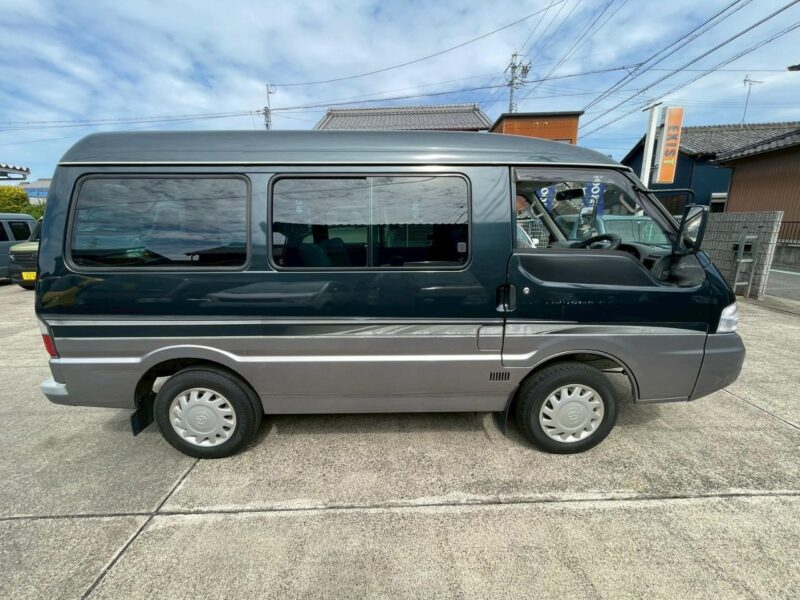 マツダ ボンゴバン グリーンII｜塗装ずみのカスタム中古車