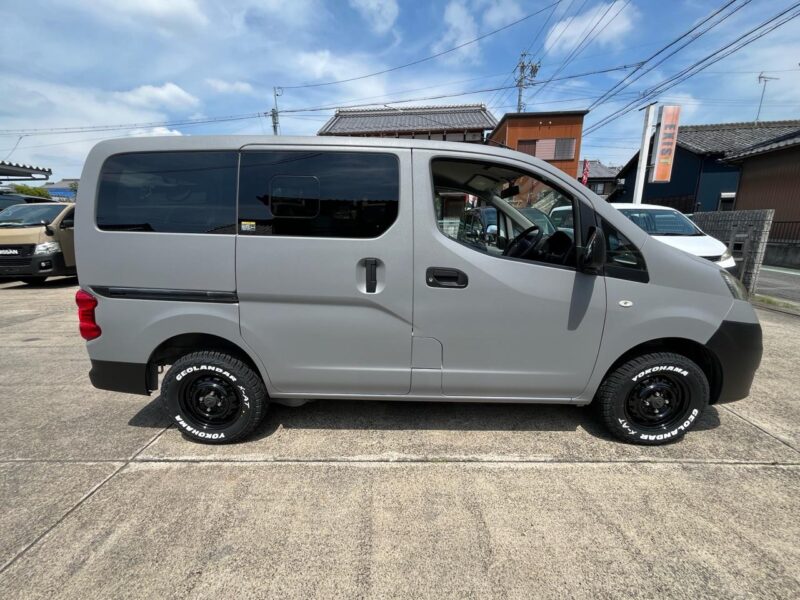 日産 NV200バネットバン のカスタム中古車