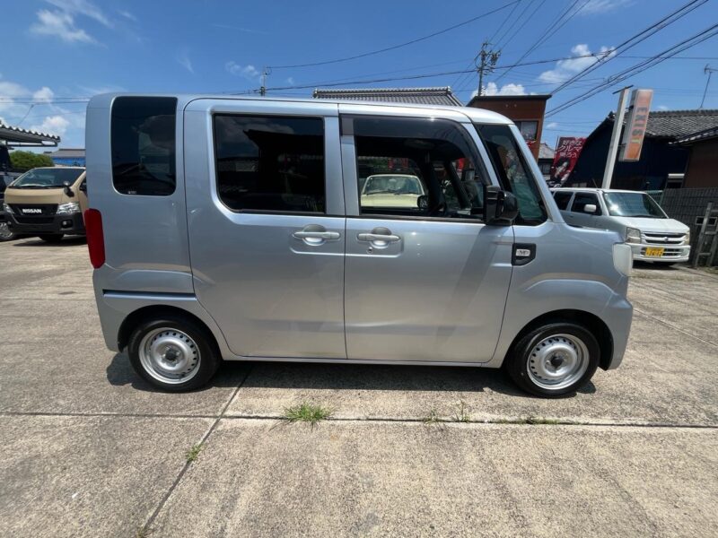 ダイハツ ハイゼットキャディー シルバー｜塗装ずみの作業車