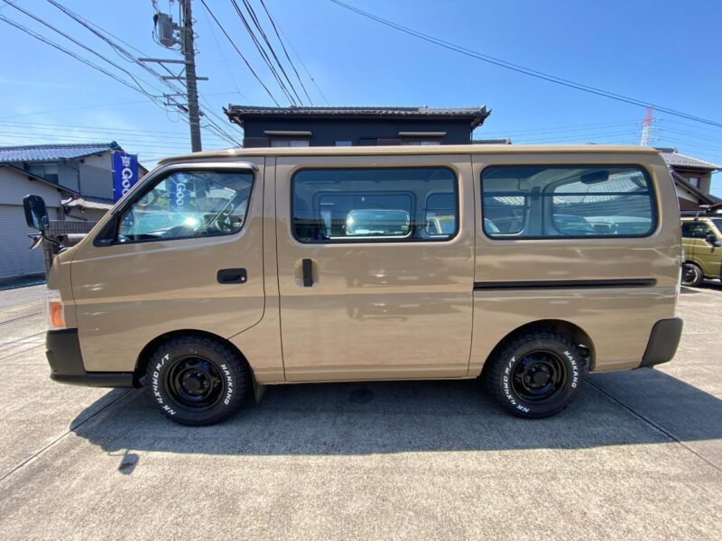 日産 キャラバン ベージュの中古車｜愛知県津島市EXIST