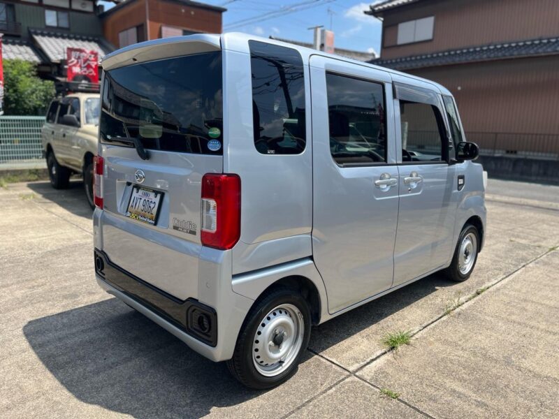 ダイハツ ハイゼットキャディー シルバー｜愛知で買えるカスタム中古車
