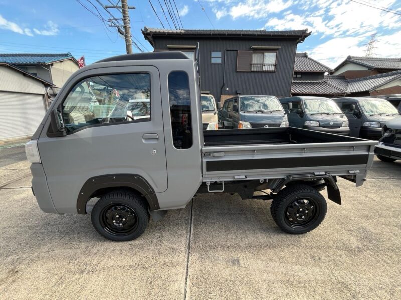 ダイハツ ハイゼットトラック｜塗装ずみのカスタム中古車