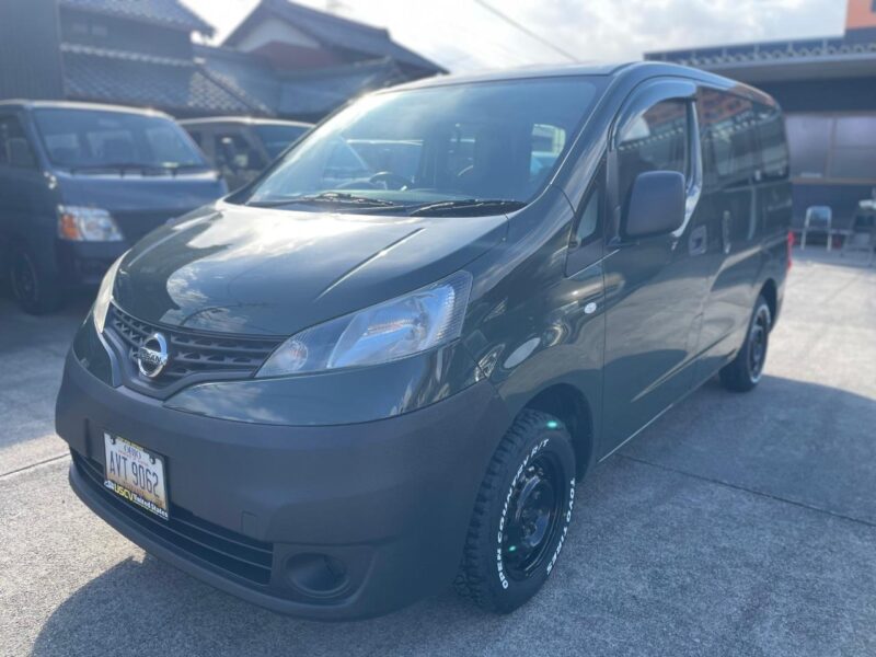 日産 NV200バネットバン ジャングルグリーン｜塗装ずみのカスタム中古車