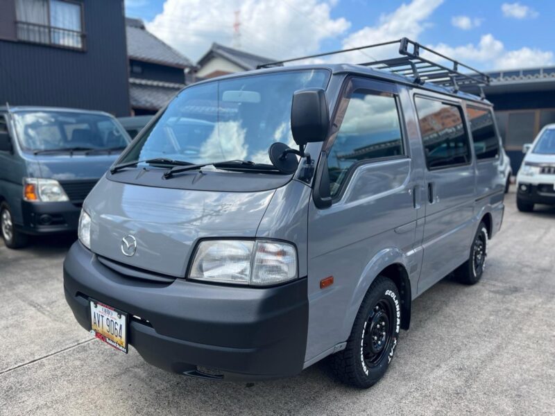 マツダ ボンゴバン ナルドグレー を全塗装した作業車