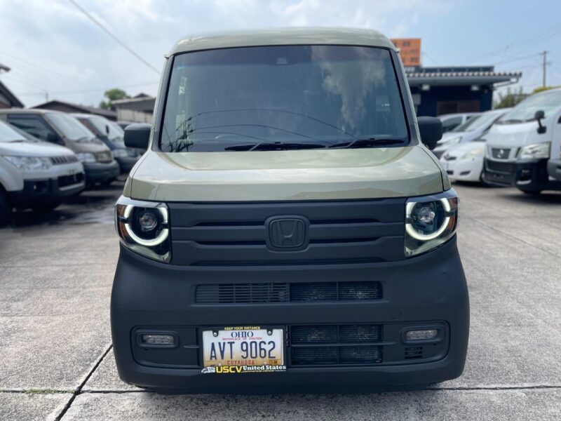 ホンダ N-VAN グリーン のカスタム中古車