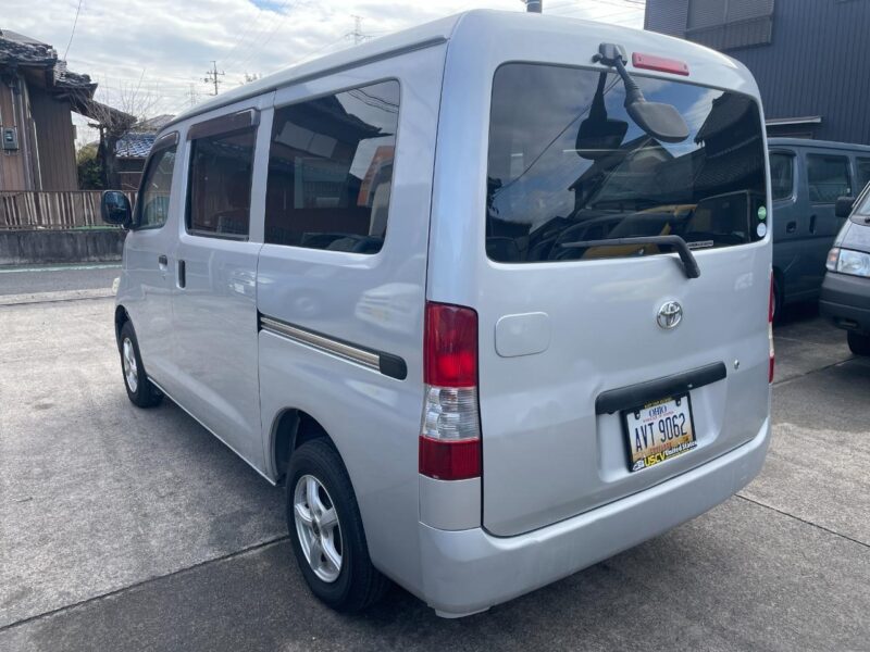 トヨタ タウンエースバン ホワイト｜塗装ずみのカスタム中古車