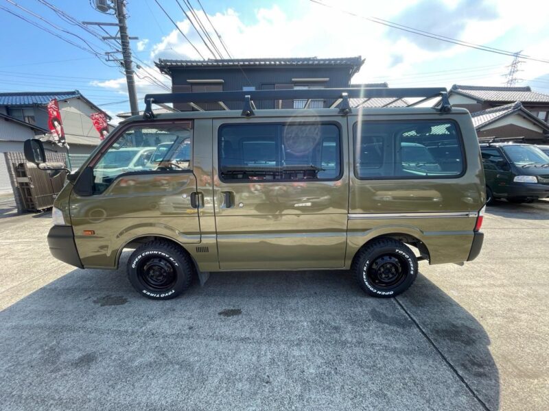 マツダ ボンゴバン カーキメタリック｜塗装ずみのカスタム中古車