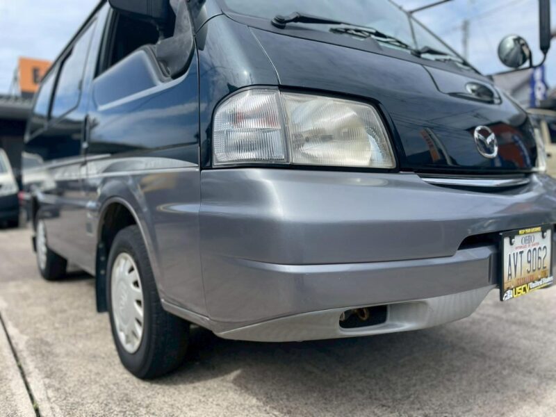 マツダ ボンゴバン グリーンII｜塗装ずみの作業車