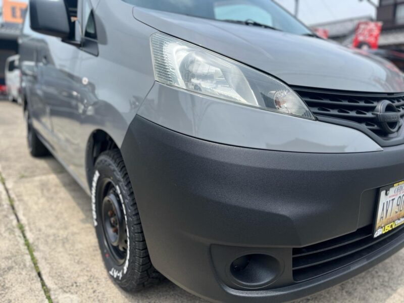 日産 NV200バネットバン ナルドグレー｜ラプターライナー施工