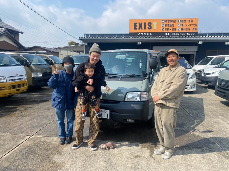 EXISTで納車したお客様と車