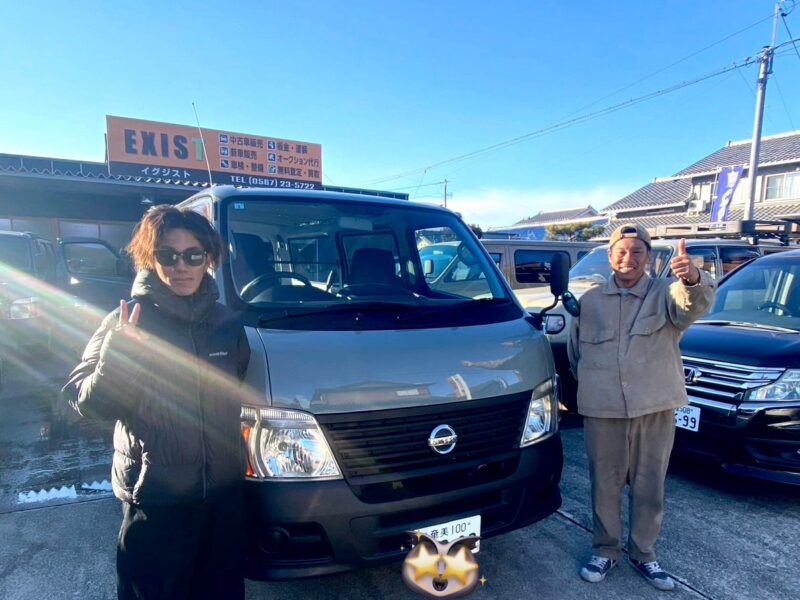 EXISTで納車したお客様と車