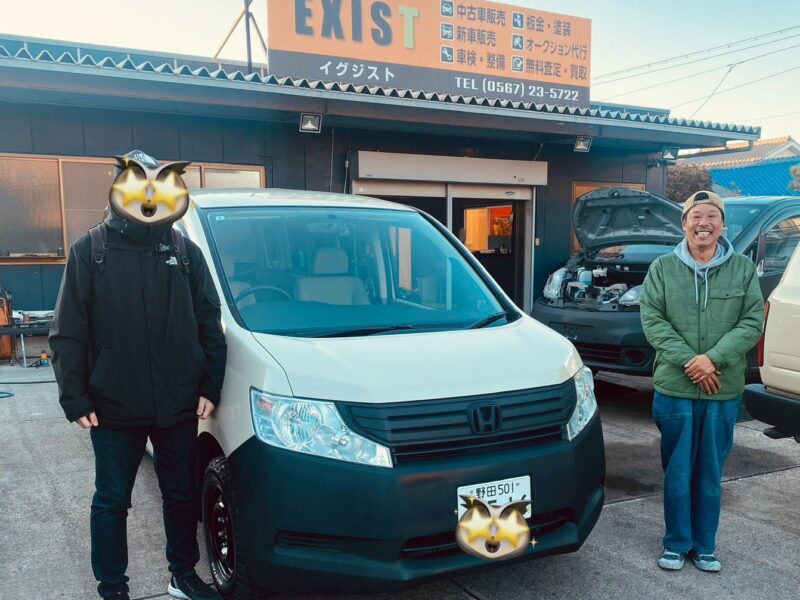 EXISTで納車したお客様と車